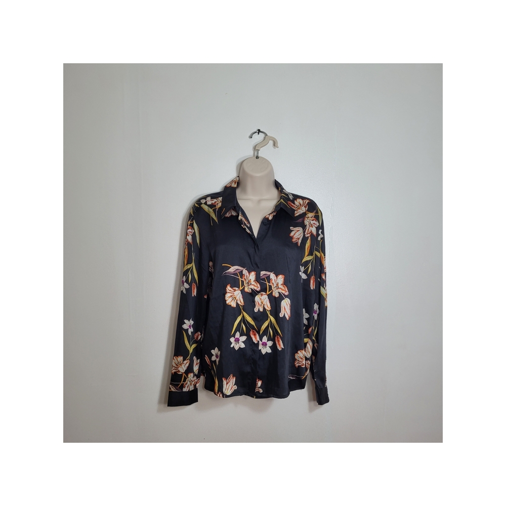 Philosophy Black Satin Floral Long Sleeve Collared Button-Down Blouse Size M